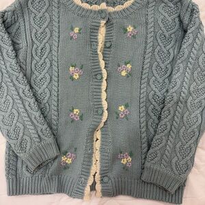 Vintage blue Cable Knit Sweater with Floral Embroidery